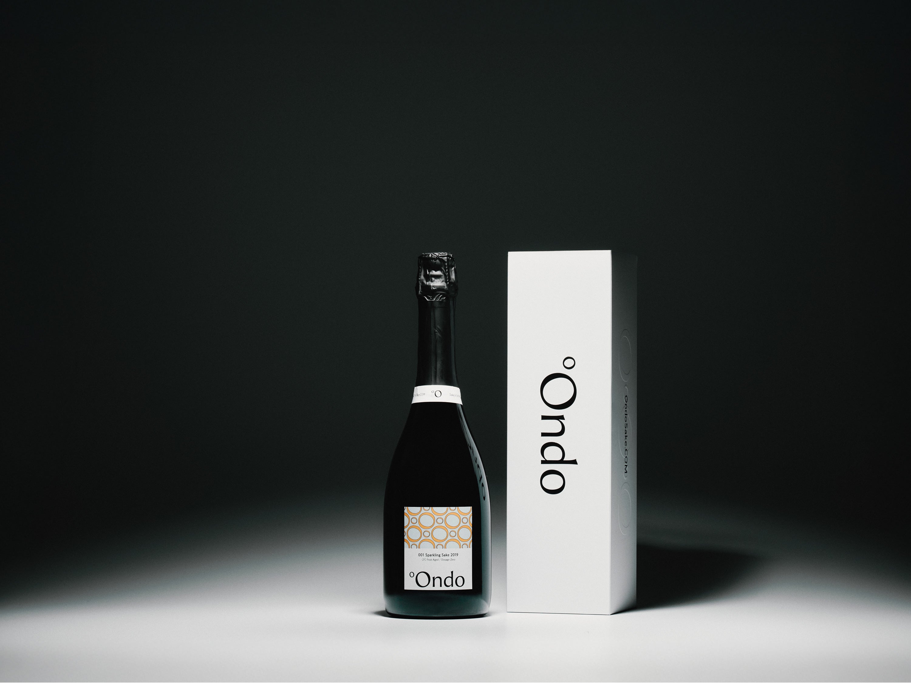 001 Sparkling Sake 2019 純米大吟醸
