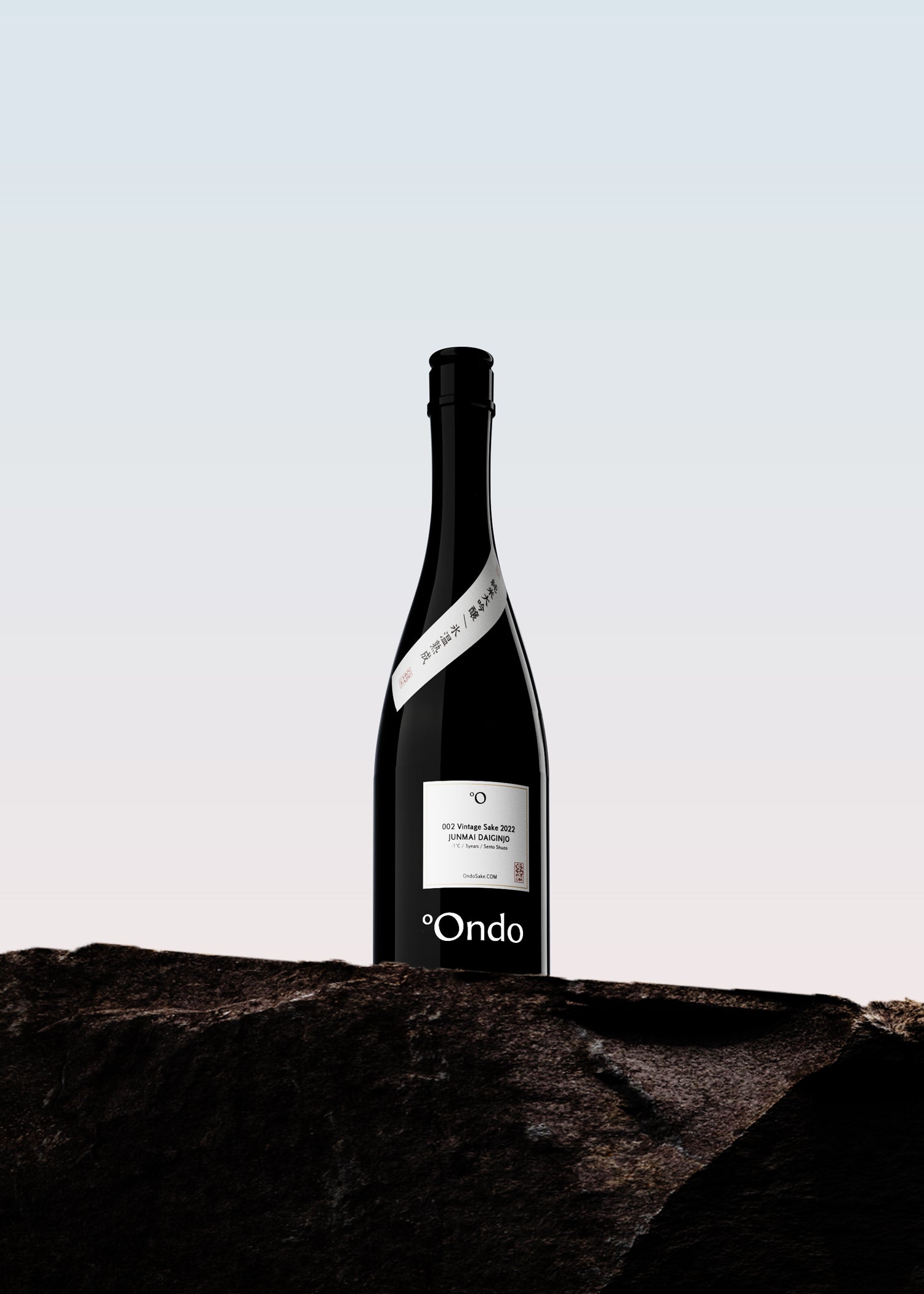 002 Vintage Sake 2022<br>純米大吟醸